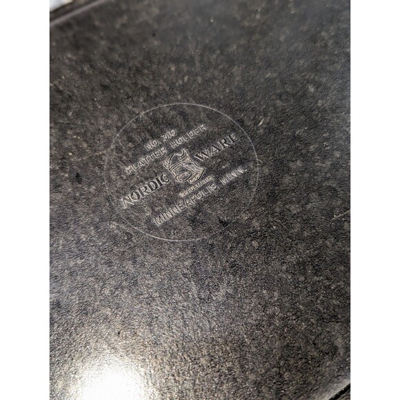 Vintage Nordic Ware Metal Steak Plates With Black Platter Tray #1112 set of 2 - Picture 5 of 8